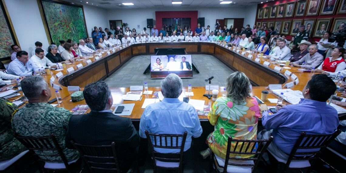 Al arribar la temporada de huracanes, el Gobernador Rocha preside instalación en sesión permanente del Consejo Estatal de Protección Civil